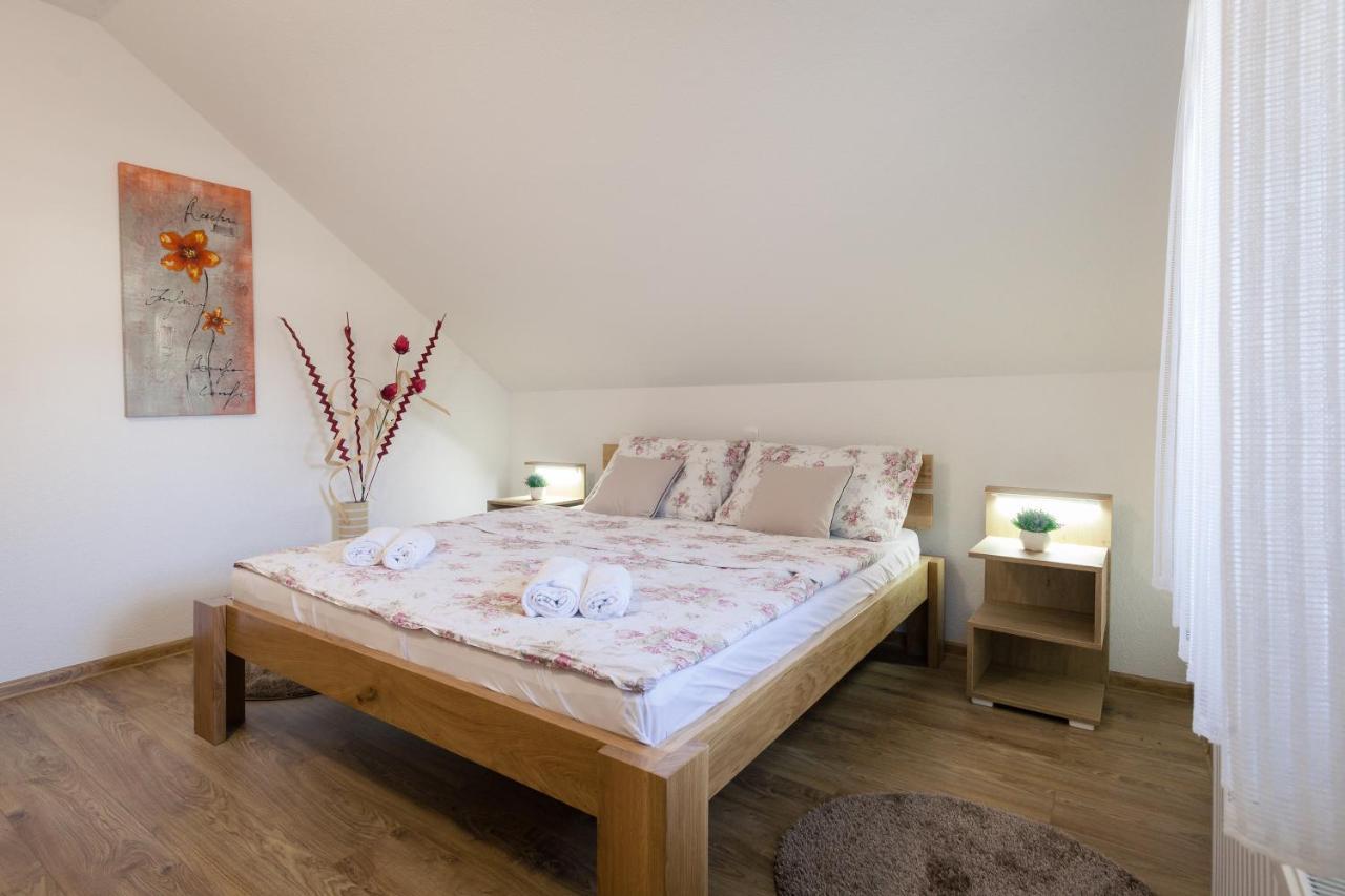Apartment Ivan & Iva Gornji Vaganac Zewnętrze zdjęcie